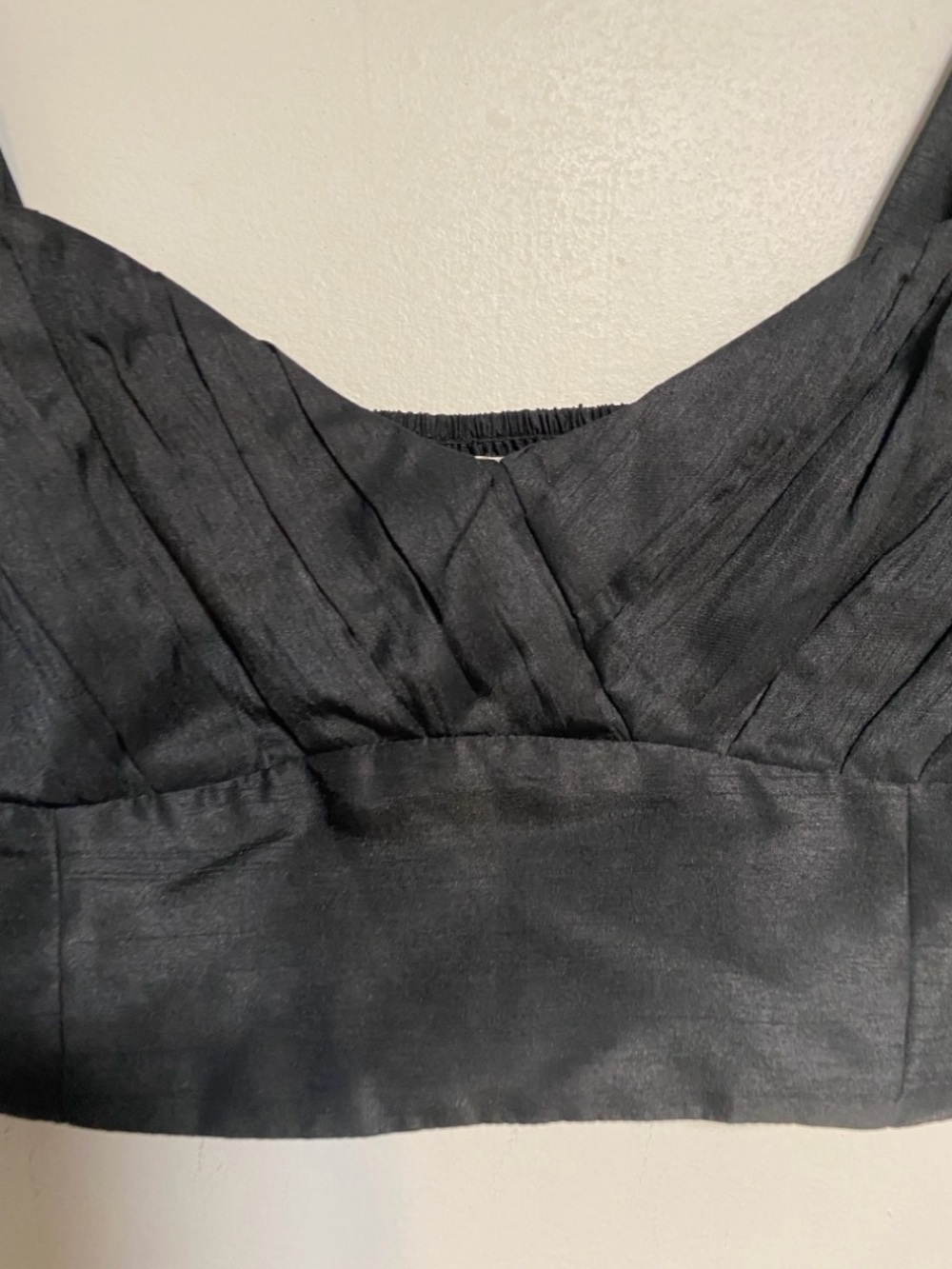 Wilfred Black Cropped Bustier Top Size S Pleated Satin Aritzia - Picture 5 of 10